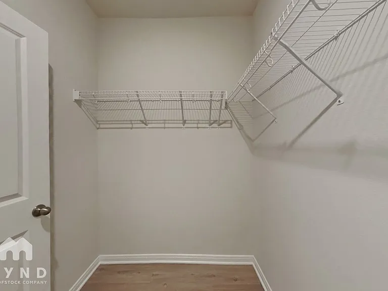 15526 Caramel Springs Dr — Photo 13
