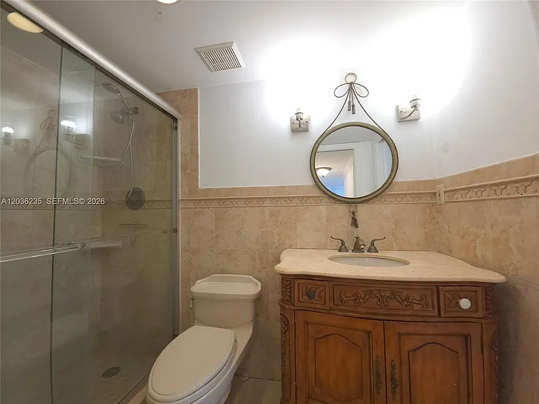 401 Ocean Dr #304 — Photo 16