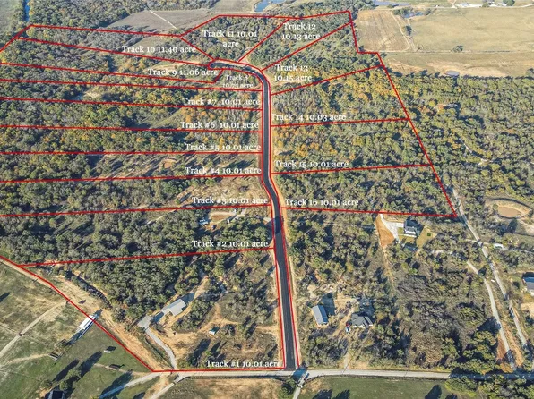 210 Flatwood Rd, Decatur, TX 76234