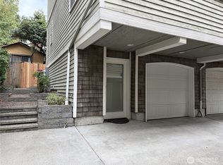 158 15th Ave #B, Seattle, WA 98122