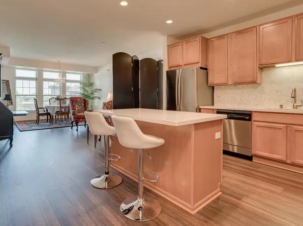 7100 Metro Blvd Unit 405, Edina, MN 55439
