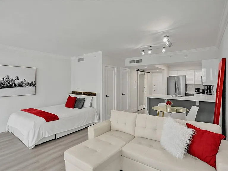 2501 S Ocean Dr #704 — Photo 15