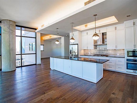 5th image of 2300 N Akard St #3101