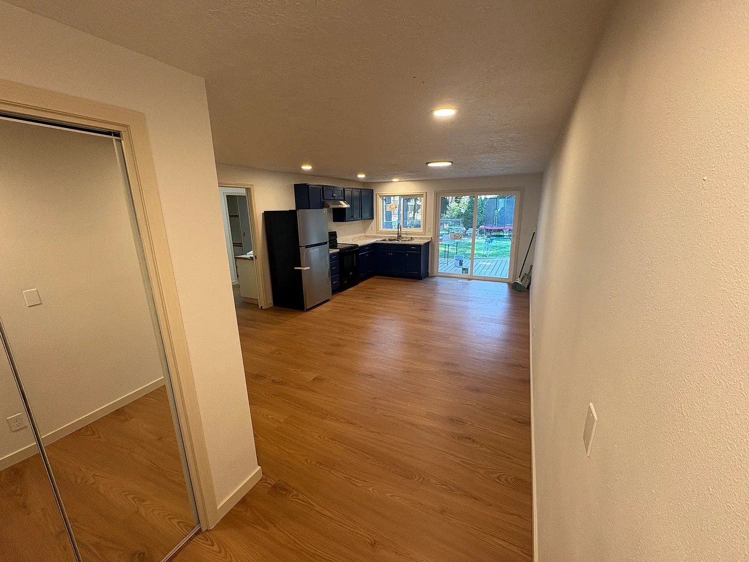 5302 Jeffrey Ct N — Photo 4