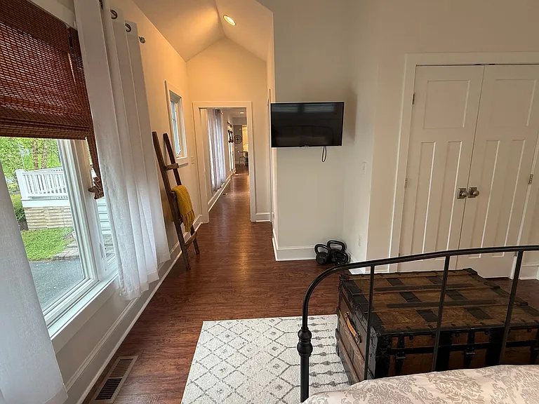 307 Valley Rd — Photo 12