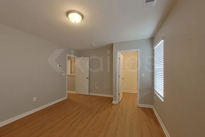 232 Long Island Dr — Photo 10