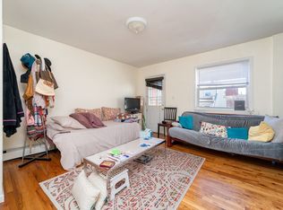 25-40 14th Pl #3RR, Astoria, NY 11102