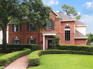 8010 Sonata Ct, Houston, TX 77040