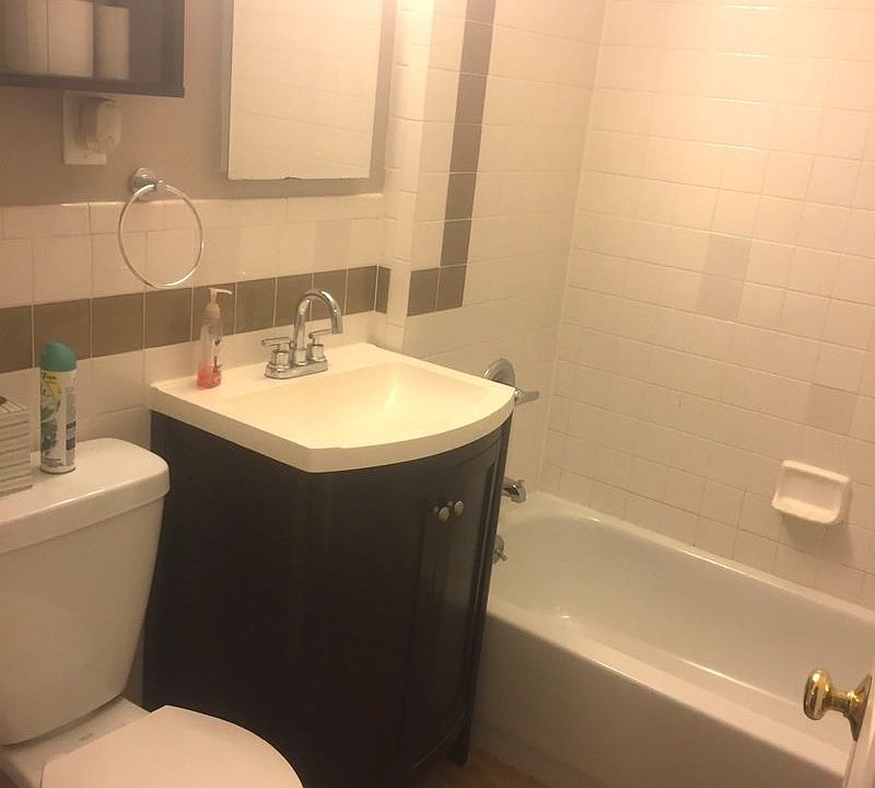 1st image of 237 Putnam Ave #1GDN