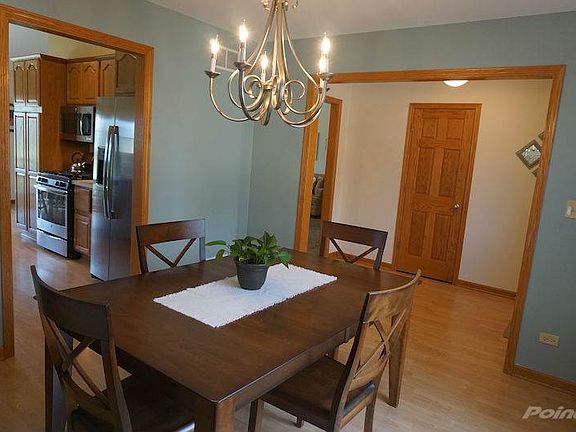 4-Dining Room