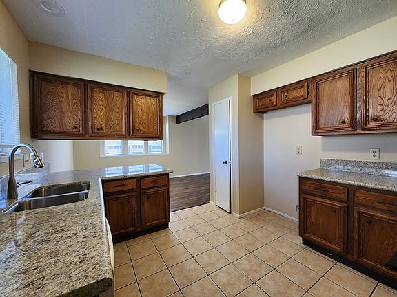 4th image of 22810 Leedstown Ln