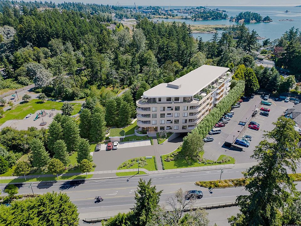 1st image of 167 Island Hwy #308