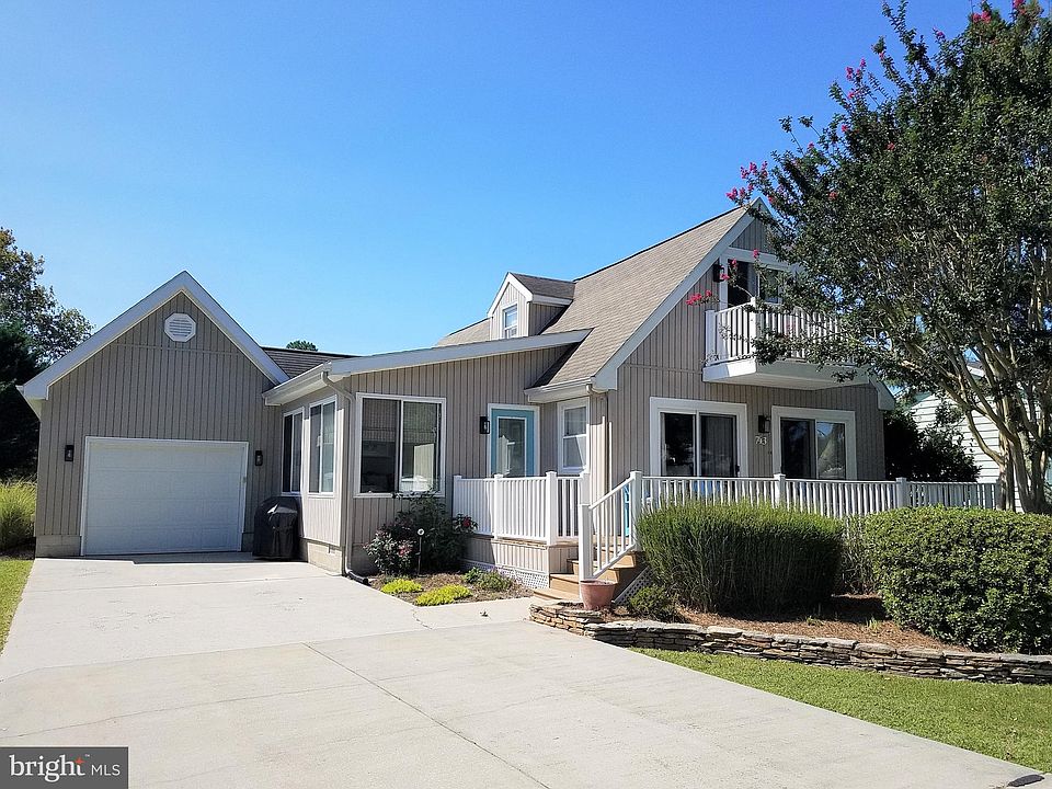 1st image of 743 Fenwood Cir