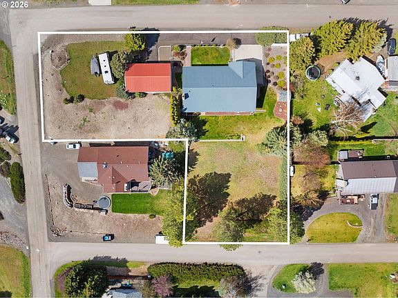 4th image of 104 Hyland Dr