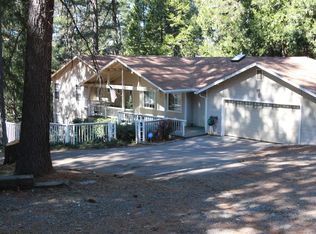 1990 Caprine Hill Trl, Pollock Pines, CA 95726