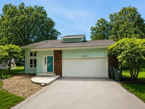 10247 Nottingham Trl, Eden Prairie, MN 55347
