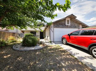 6009 Cedar Glen Ln, Bakersfield, CA 93313