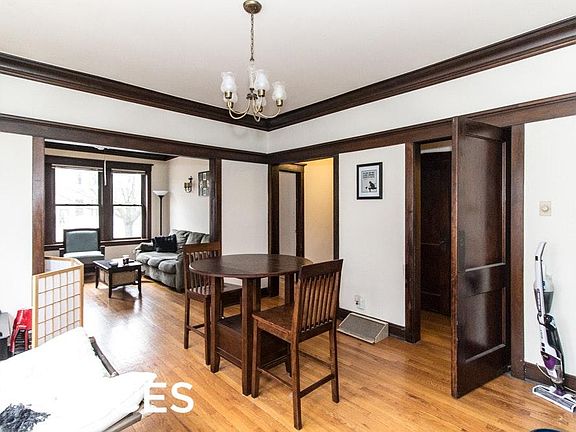 5th image of 3635 N Wolcott Ave Fl 1ST