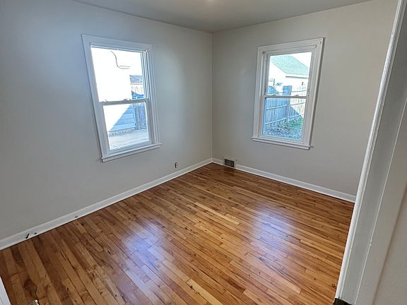 5th image of 1302 Kingston Ave