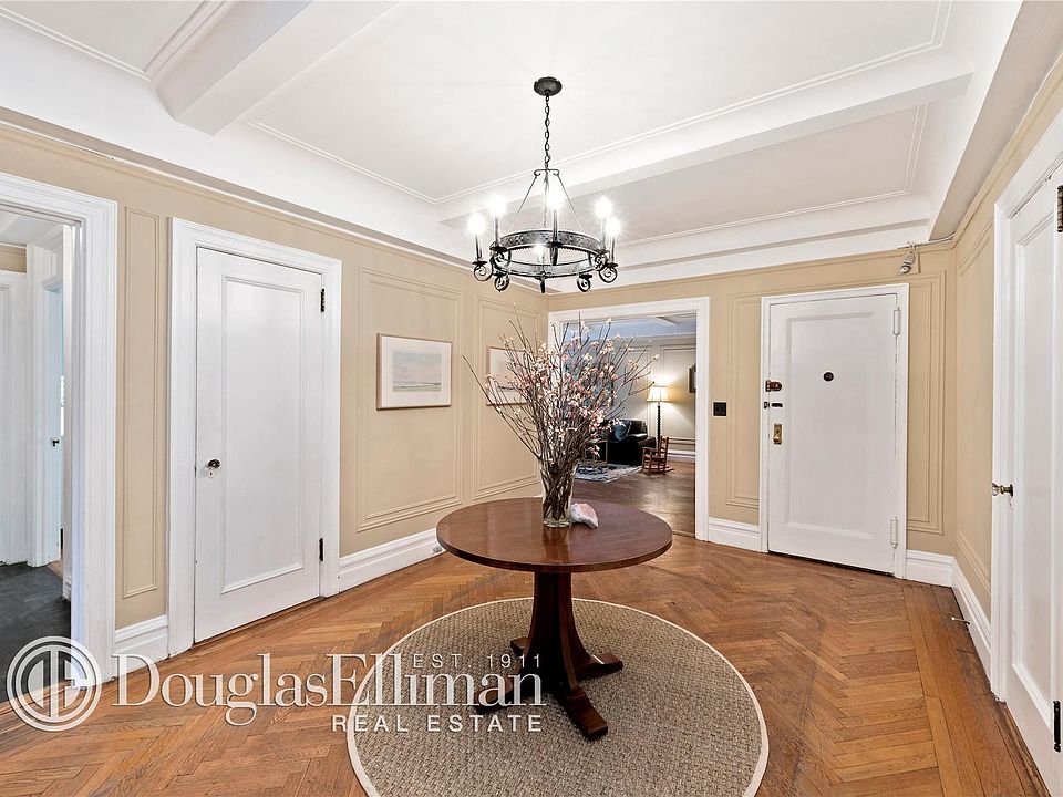 1st image of 250 W 94th St #6A