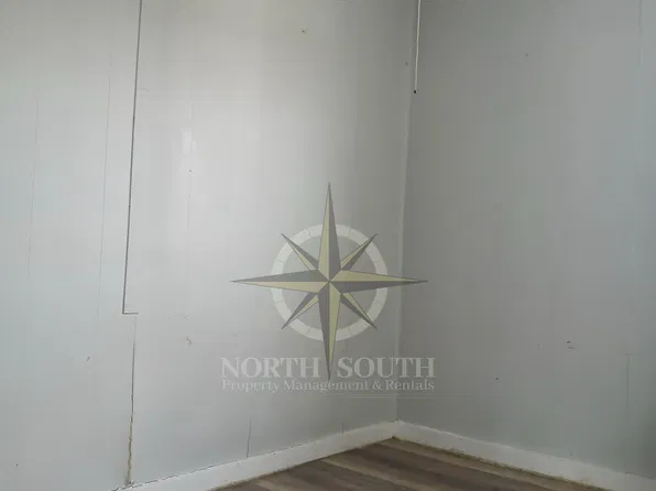 137 5th, Fall River, MA 02721