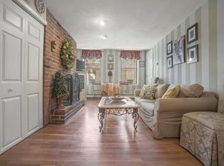 206 Endicott St APT 2, Boston, MA 02113