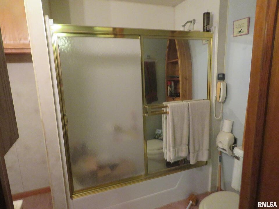 2nd image of 774 45th St