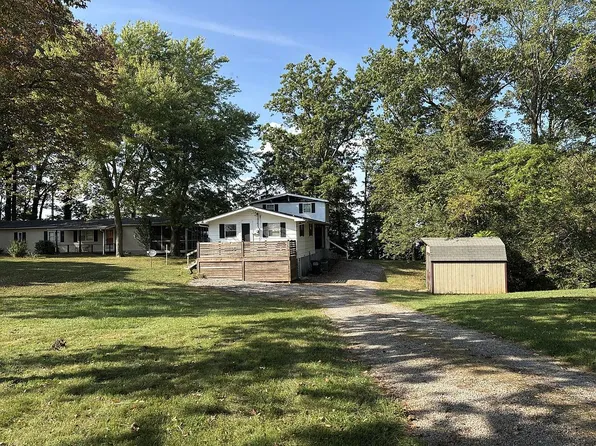 126 Maple Dr, Scottsville, KY 42164