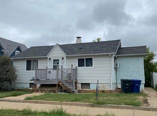 40 1st St SW, Dickinson, ND 58601
