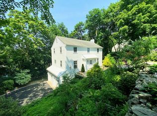 23 Hollow Tree Ridge Rd, Darien, CT 06820