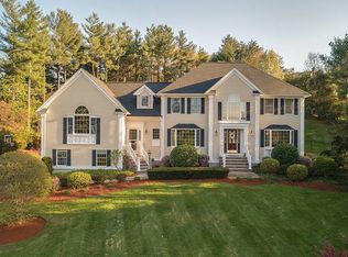 7 Endicott Rd, Andover, MA 01810