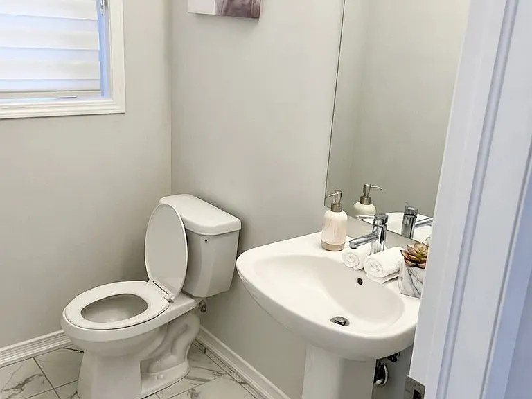 127 Munro Cir — Photo 14