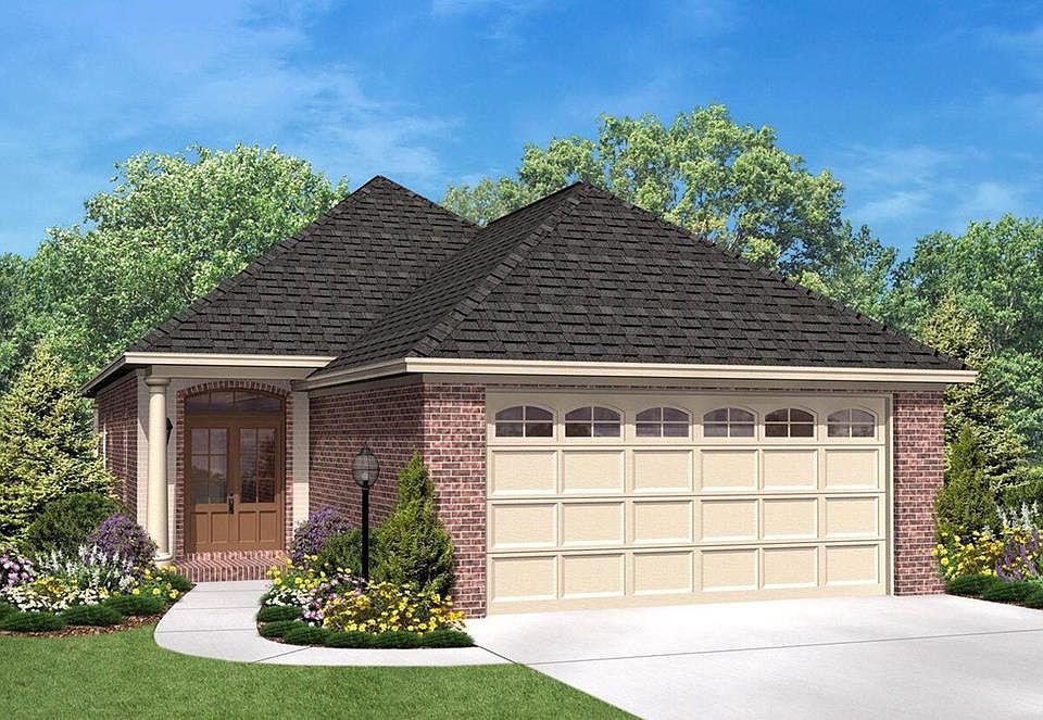 1st image of 2 Chippewa Dr