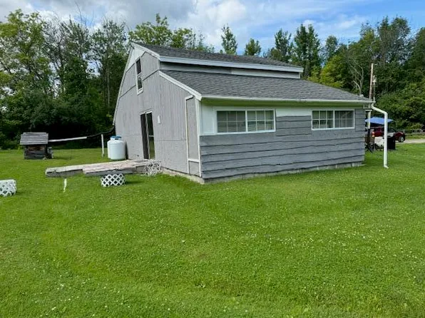 1799 Route 22b, Morrisonville, NY 12962
