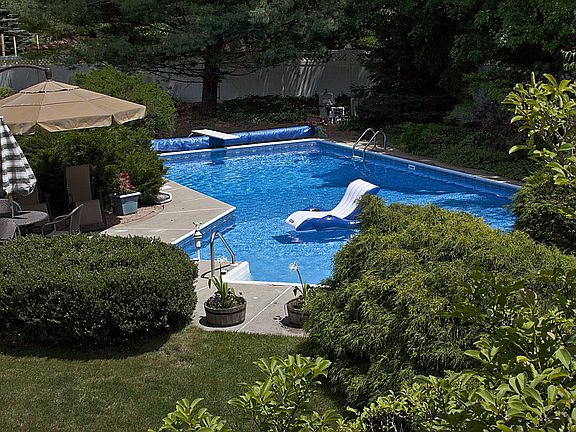 Backyard pool