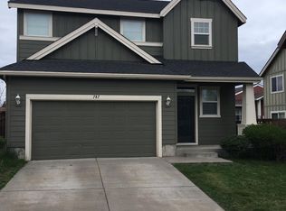 787 NE Apple Creek Ln, Bend, OR 97701