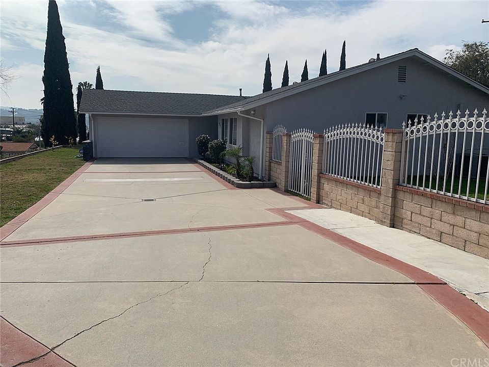 1st image of 1953 Fern Hollow Dr