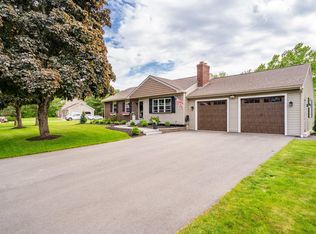 53 Clover Ln, Brewer, ME 04412