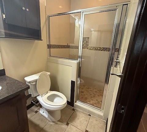 3rd image of 1308 Daffodil Ave E #C