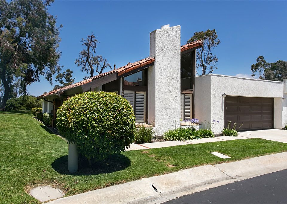 1st image of 1322 Camino Teresa