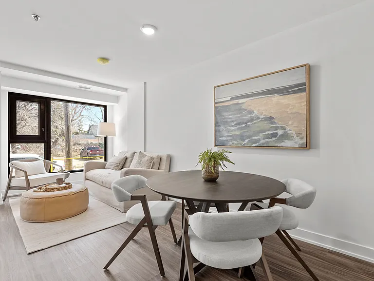 1354 Carling Ave — Photo 12