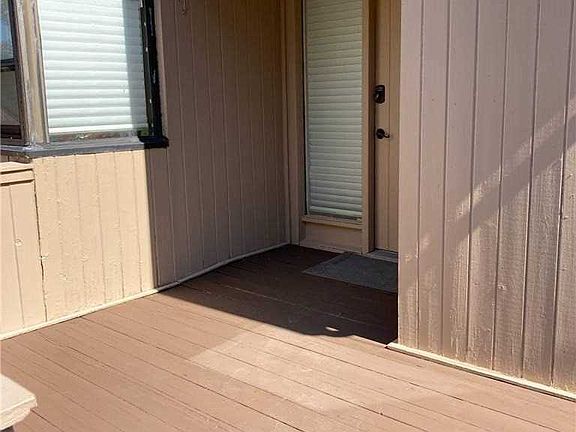 5th image of 33 John Bean Ct