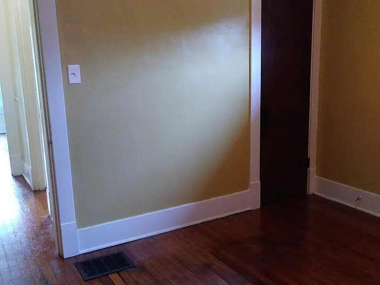 Bedroom #1