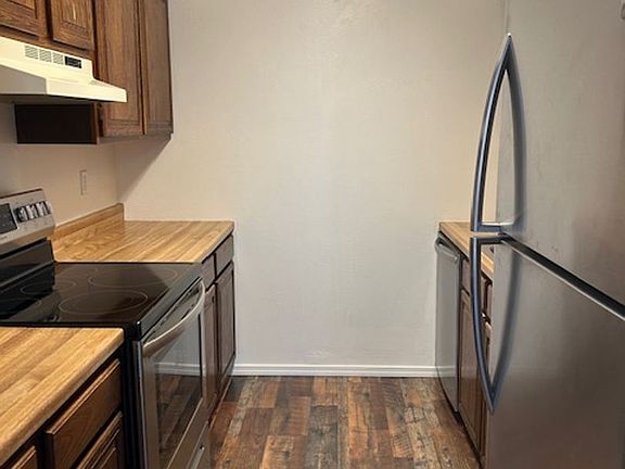 4th image of 302 S 16th Ave APT B