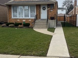 7220 S Kedzie Ave, Chicago, IL