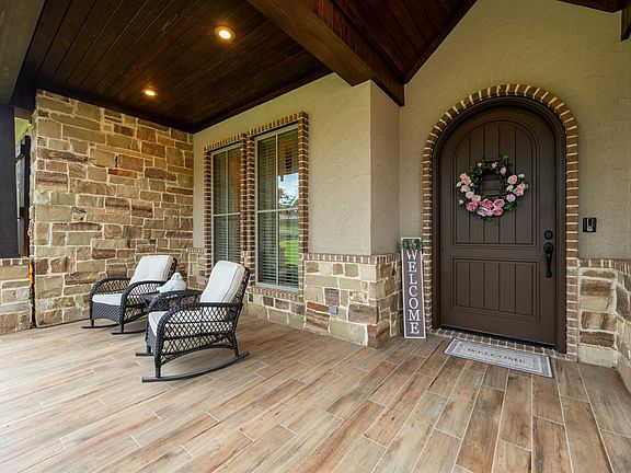 2nd image of 4002 Shadow Ridge Ln
