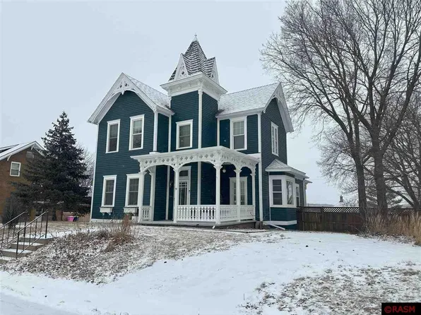 19 S State St, New Ulm, MN 56073