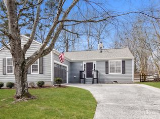 6025 Black Bear Ct, Charlotte, NC 28214