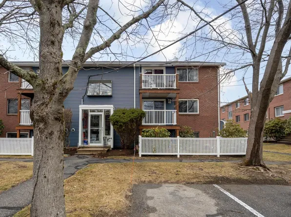 44 Seabury, Hampton, NH 03842