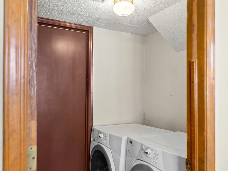 1300 James Kelley Dr — Photo 6